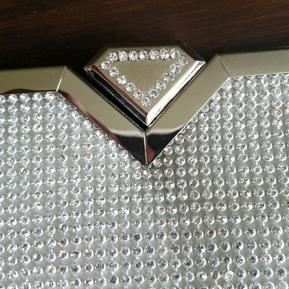 Rhinestone beaded evening bag NWT - Picture 3 of 8